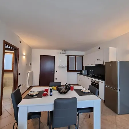 Apartment Garda *
